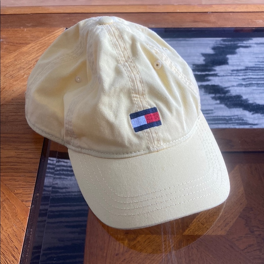 Tommy Hilfiger Yellow Cap